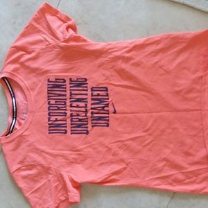 Womens Nike workout shirt size Large